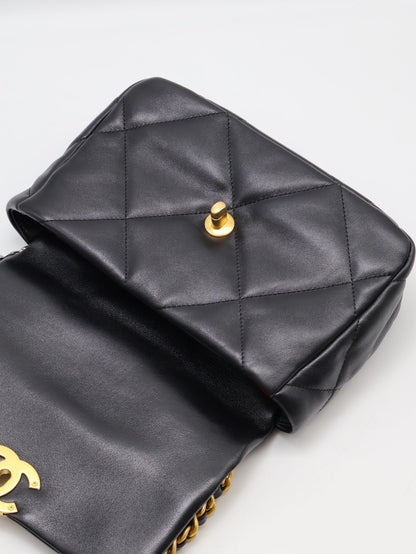 CHANEL 19 Bag 菱格紋羊皮手提肩背包 26 - 黑金
