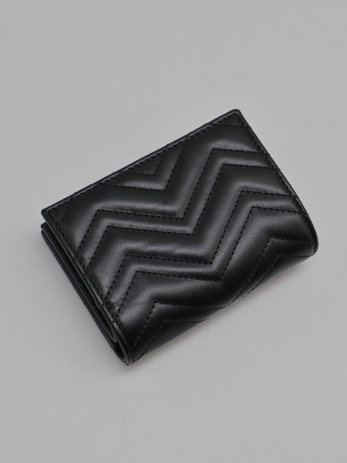 GUCCI Marmont雙折短夾 - 黑金