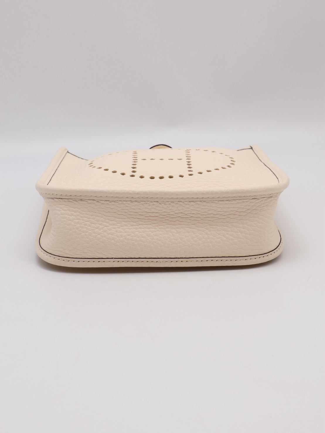 HERMES Mini Evelyne - Nata I2 奶油白金配波點背帶 Z
