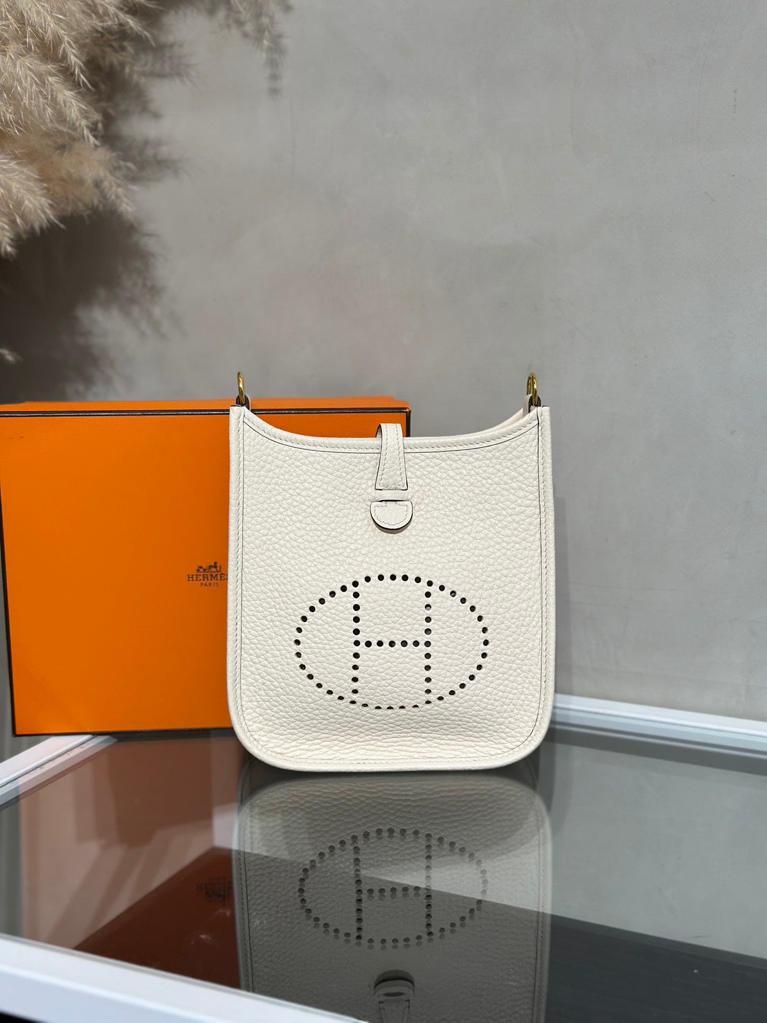 HERMES Mini Evelyne - Nata I2 奶油白金配波點背帶 Z