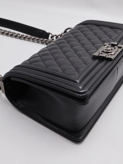 CHANEL Boy25牛皮口蓋包 - 黑銀