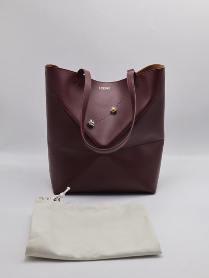 LOEWE Puzzle fold七夕限定折疊托特包 - 中號酒紅