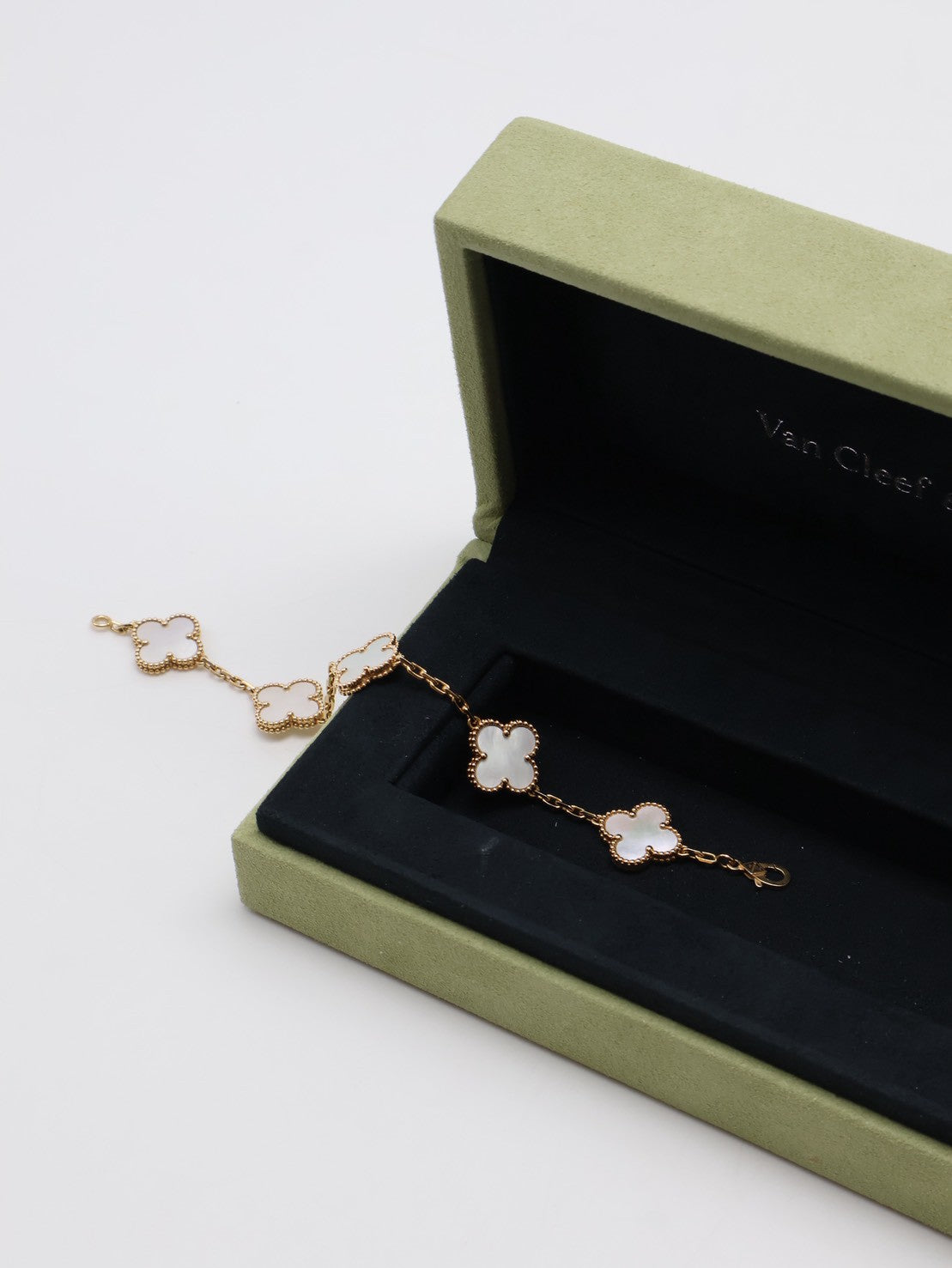 Van Cleef & Arpels 白珍珠母貝18K金五花手鍊 - Vintage Alhambra