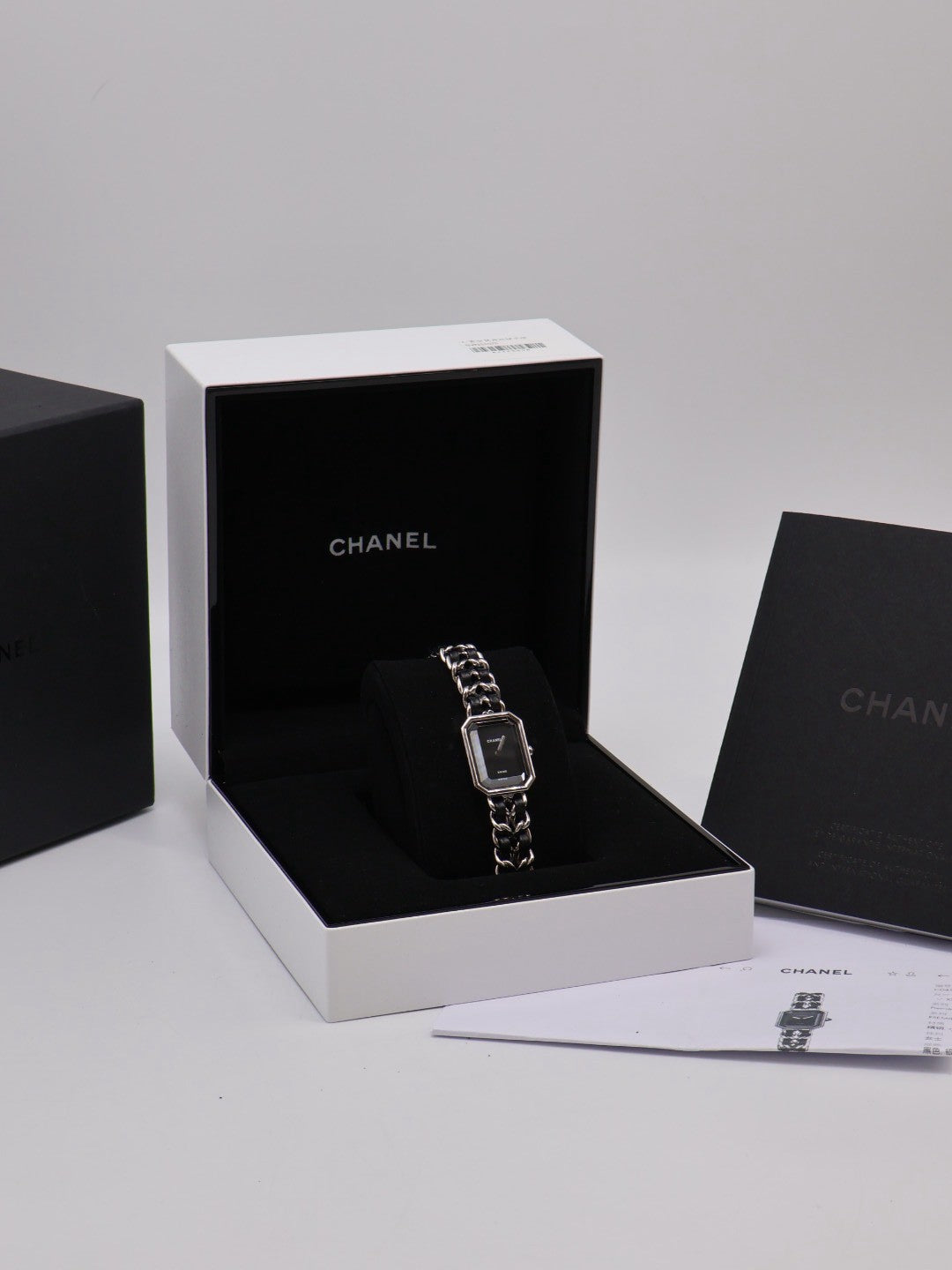 CHANEL 經典Premiers Rock皮穿鍊方糖腕錶 - S黑銀