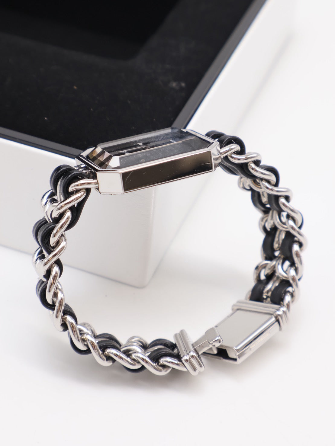 CHANEL 經典Premiers Rock皮穿鍊方糖腕錶 - S黑銀