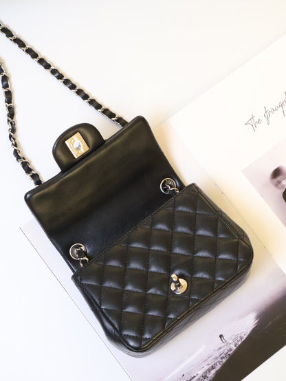 CHANEL 經典口蓋包方胖子 17 - 黑銀