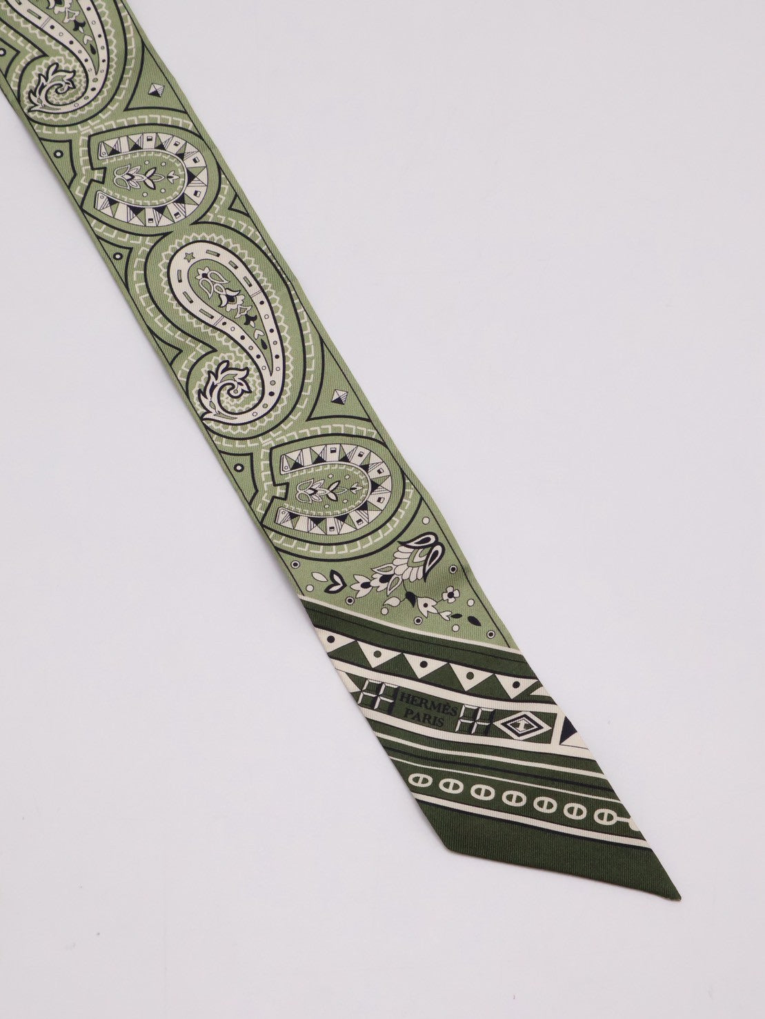 HERMES Cheval de Coeur Bandana愛心駿馬Twilly - 綠