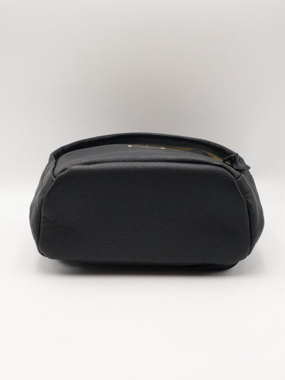 LOUIS VUITTON 壓紋牛皮後背包 - 黑