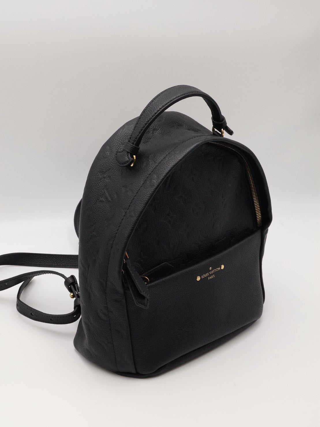 LOUIS VUITTON 壓紋牛皮後背包 - 黑