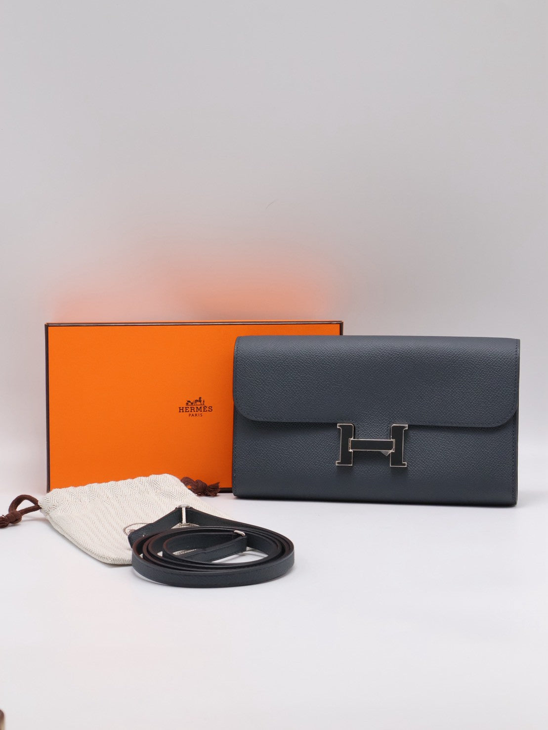 HERMES Constance To Go - Gris Misty H0 霧霾灰琺瑯釦 W