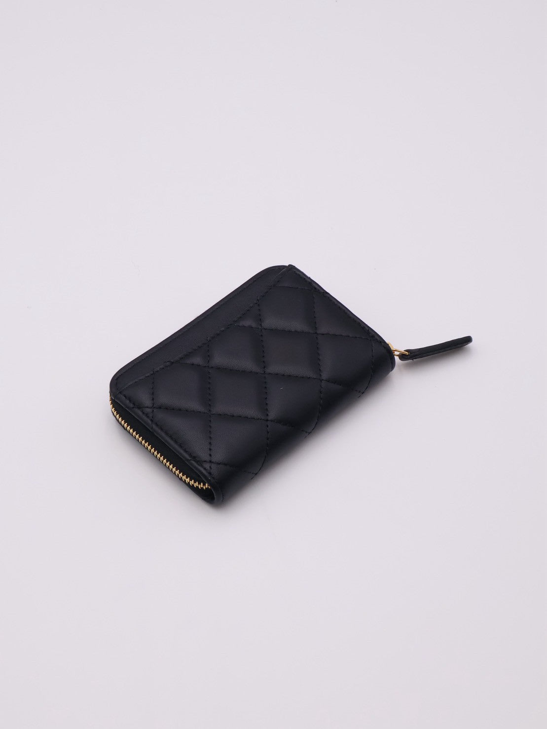CHANEL 經典羊皮拉鍊零錢包 - 黑金