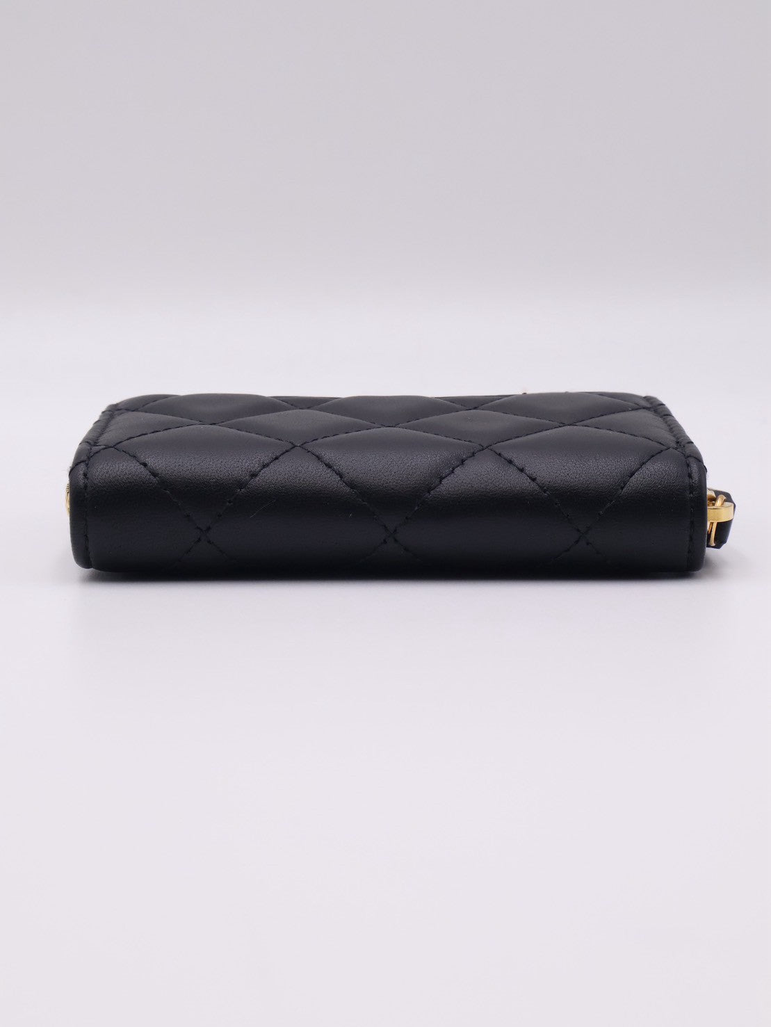 CHANEL 經典羊皮拉鍊零錢包 - 黑金