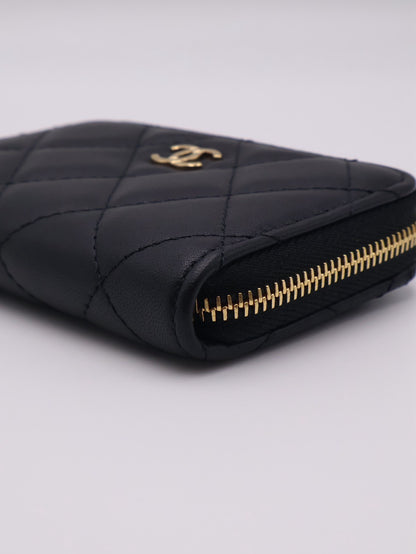 CHANEL 經典羊皮拉鍊零錢包 - 黑金