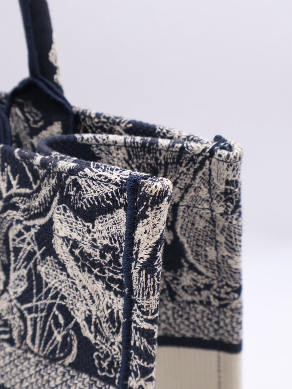 DIOR 刺繡動物園Tote - 中號深藍