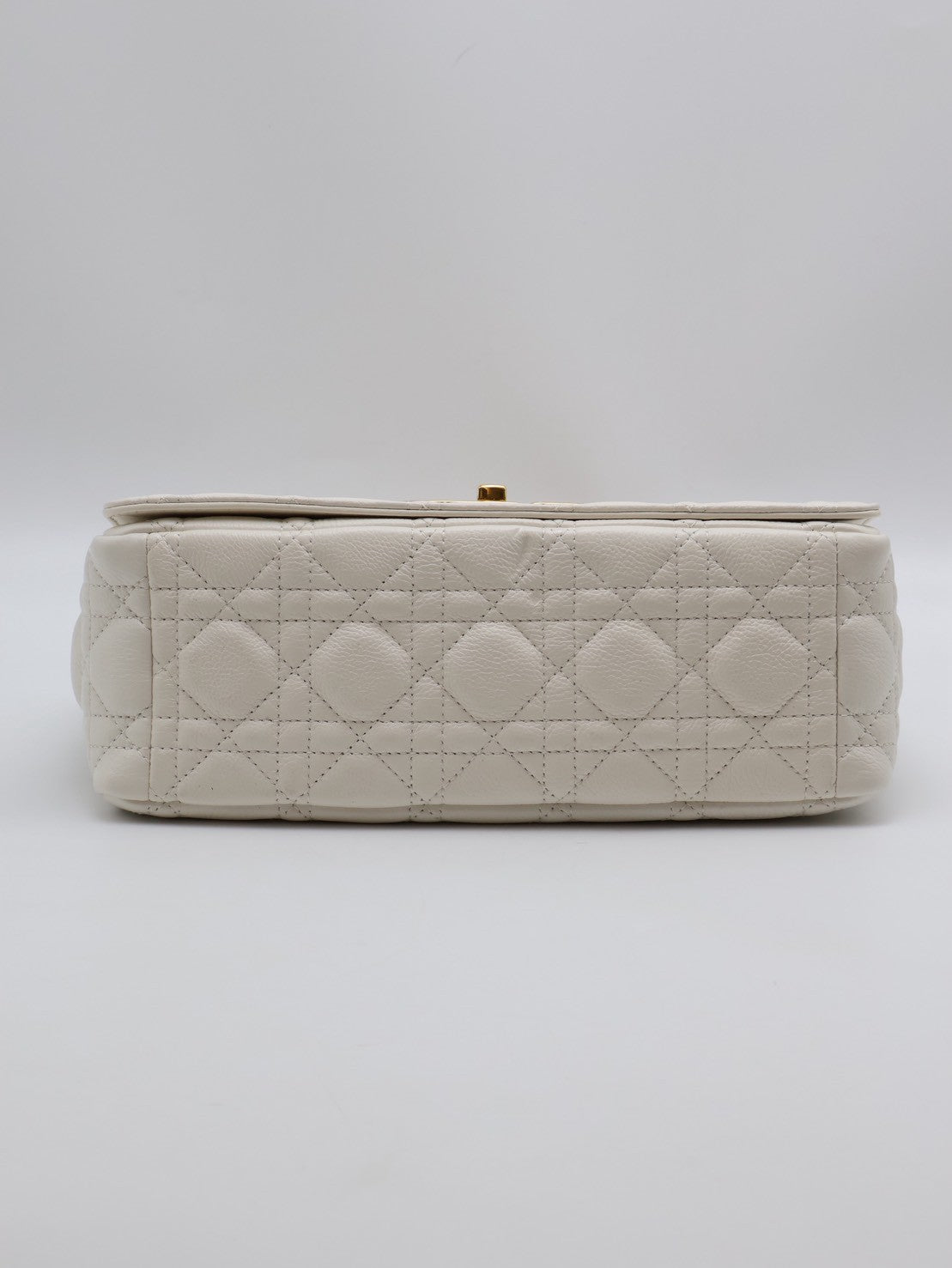 DIOR Caro藤格紋斜背包 - 中號白金