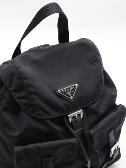 PRADA Re-Nylon雙口袋束繩後背包 - 小號黑銀