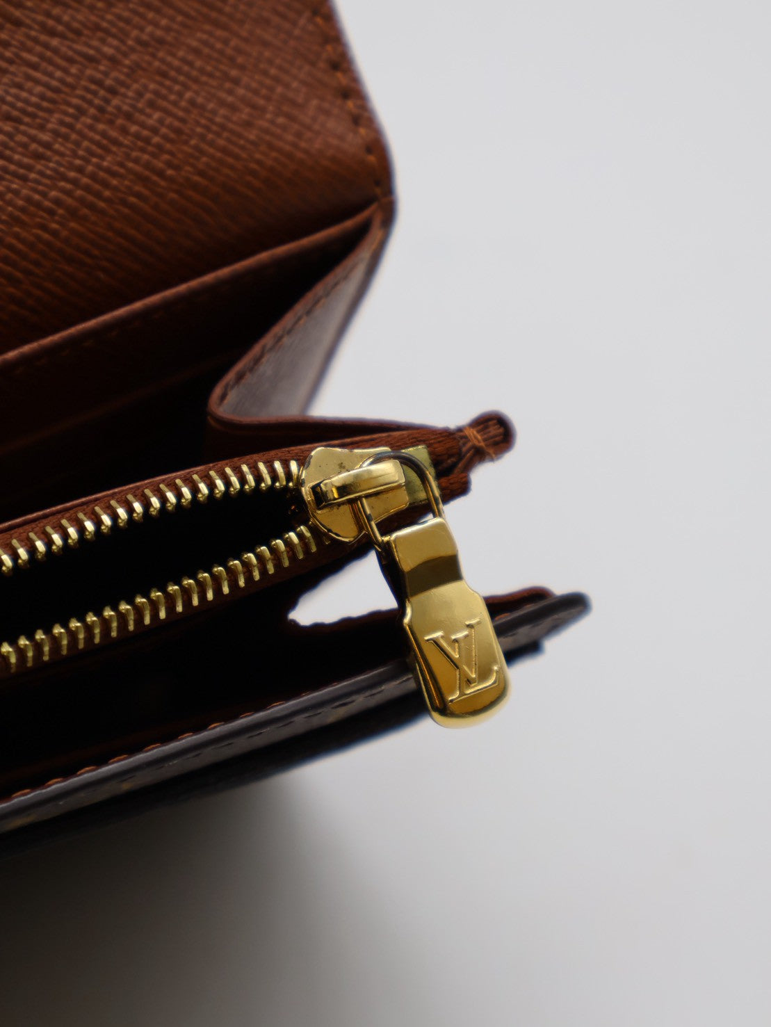 LOUIS VUITTON Sarah翻蓋長夾 - 棕
