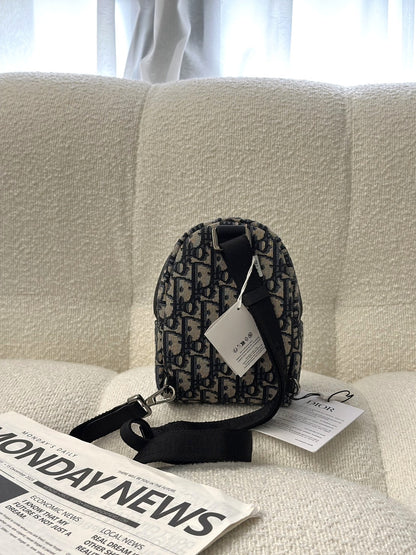 DIOR Oblique rider 迷你斜背包