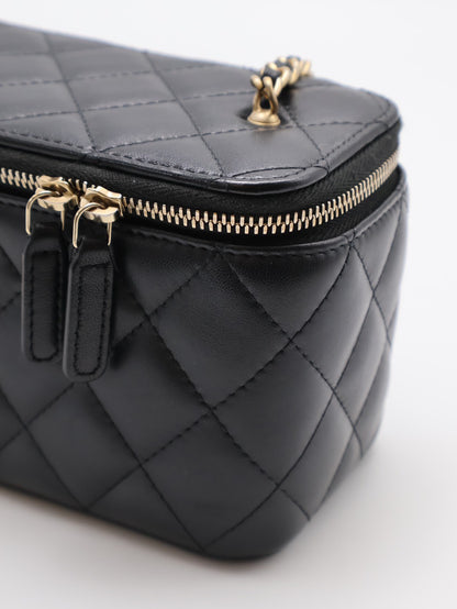 CHANEL 金球長盒子 - 黑金