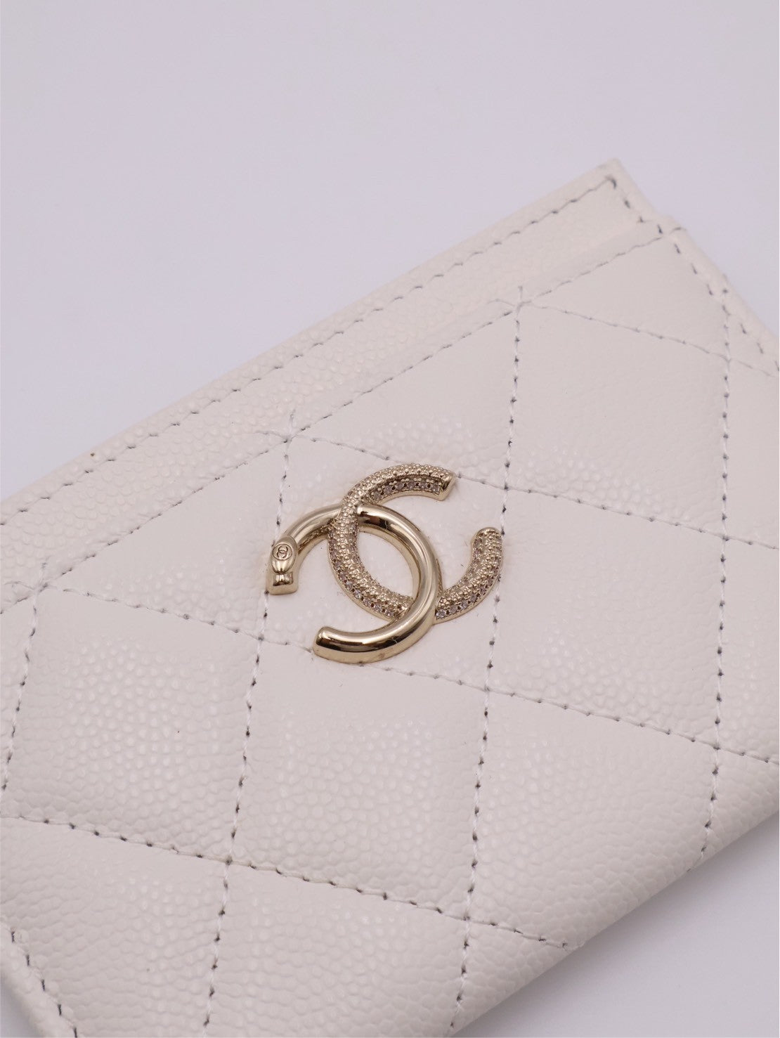 CHANEL 25K粒面牛皮名片夾 - 白金