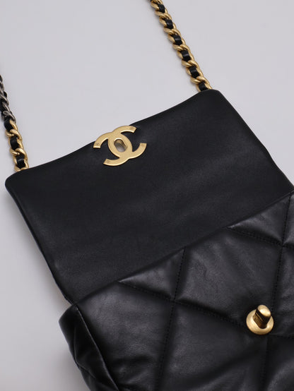 CHANEL 19 Bag 菱格紋羊皮手提肩背包 26 - 黑金