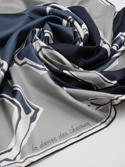 HERMES La Danse Des Chevaux 駿馬之舞絲巾 90 - 藍
