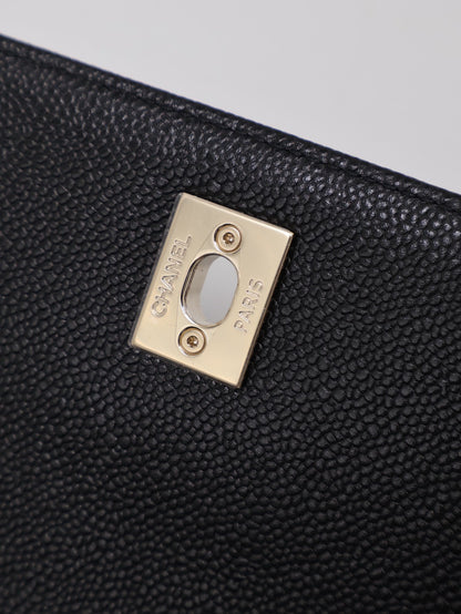 CHANEL Affinity粒面牛皮後背包 - 黑金