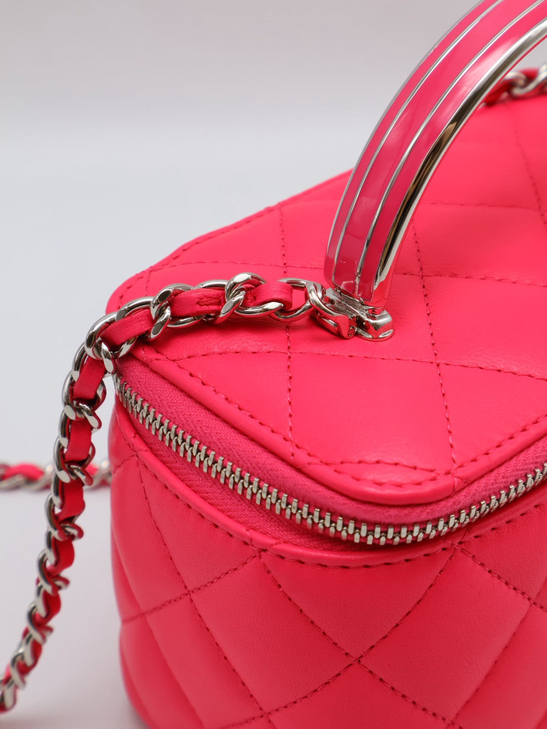 CHANEL 24C Handle長盒子 - 桃紅
