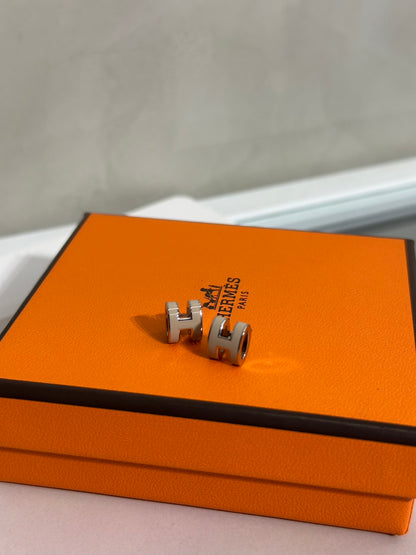 HERMES Mini Pop H耳環 - 奶茶銀