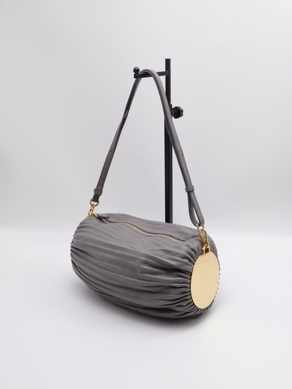 LOEWE Bracelet pouch褶皺小羊皮手鐲包 - 灰