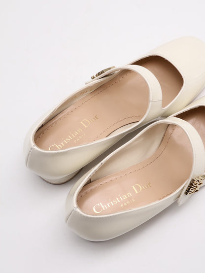 DIOR Miss Dior漆皮低跟瑪莉珍鞋 - 米白 35.5