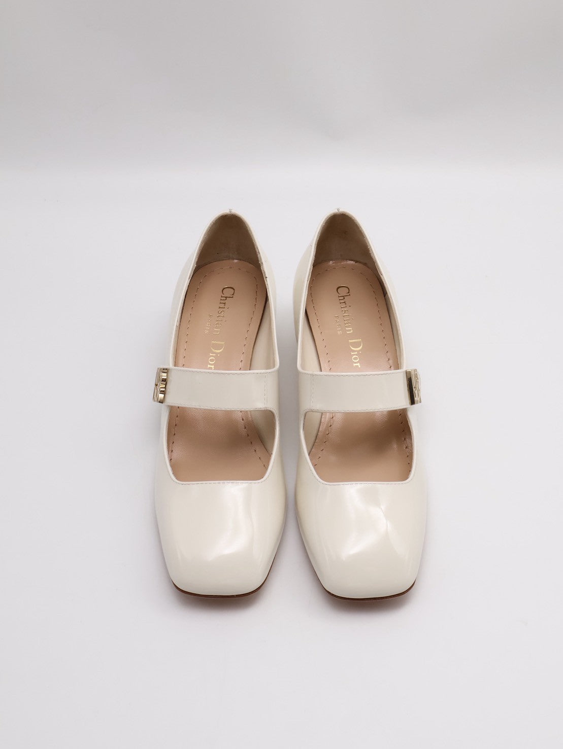 DIOR Miss Dior漆皮低跟瑪莉珍鞋 - 米白 35.5