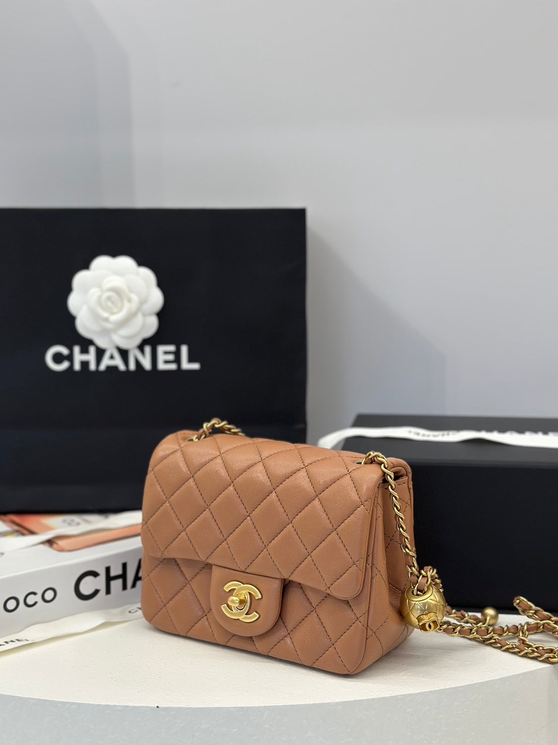 CHANEL 經典口蓋包方胖子 17 - 金球焦糖棕