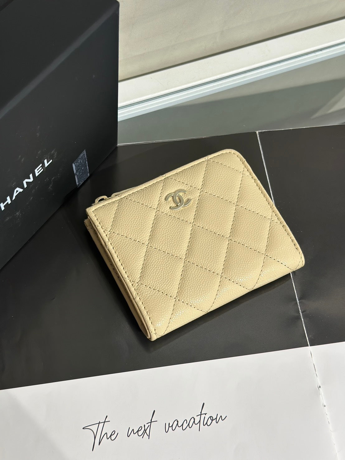 CHANEL L型拉鍊零錢包 - 米金