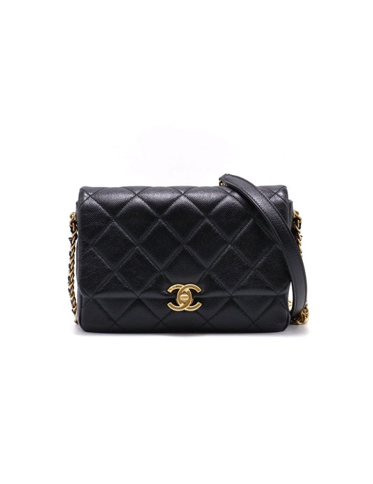 CHANEL 22P粒面牛皮斜背包 - 黑金