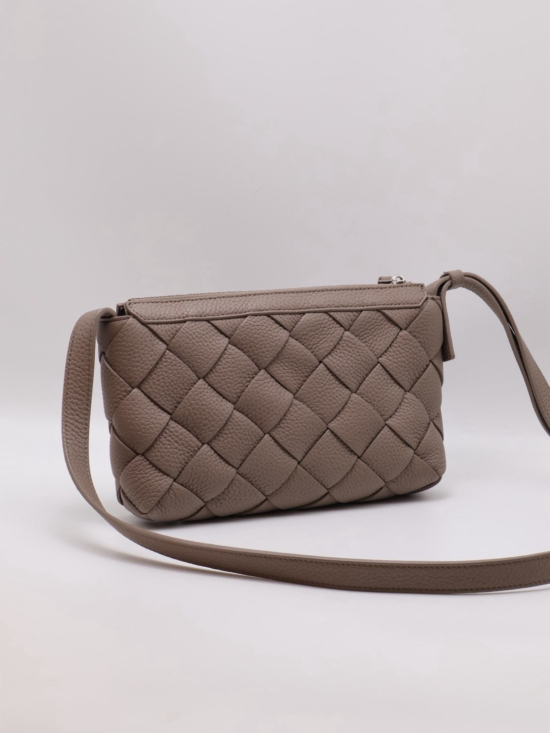 BOTTEGA VENETA Diago編織斜背包