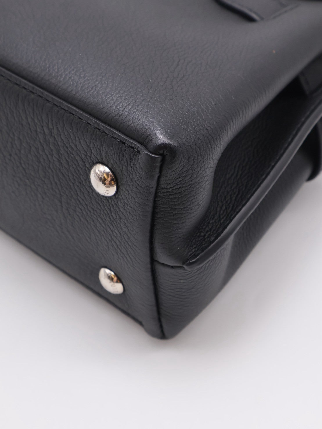 LOUIS VUITTON LockMe Ever - Mini黑銀