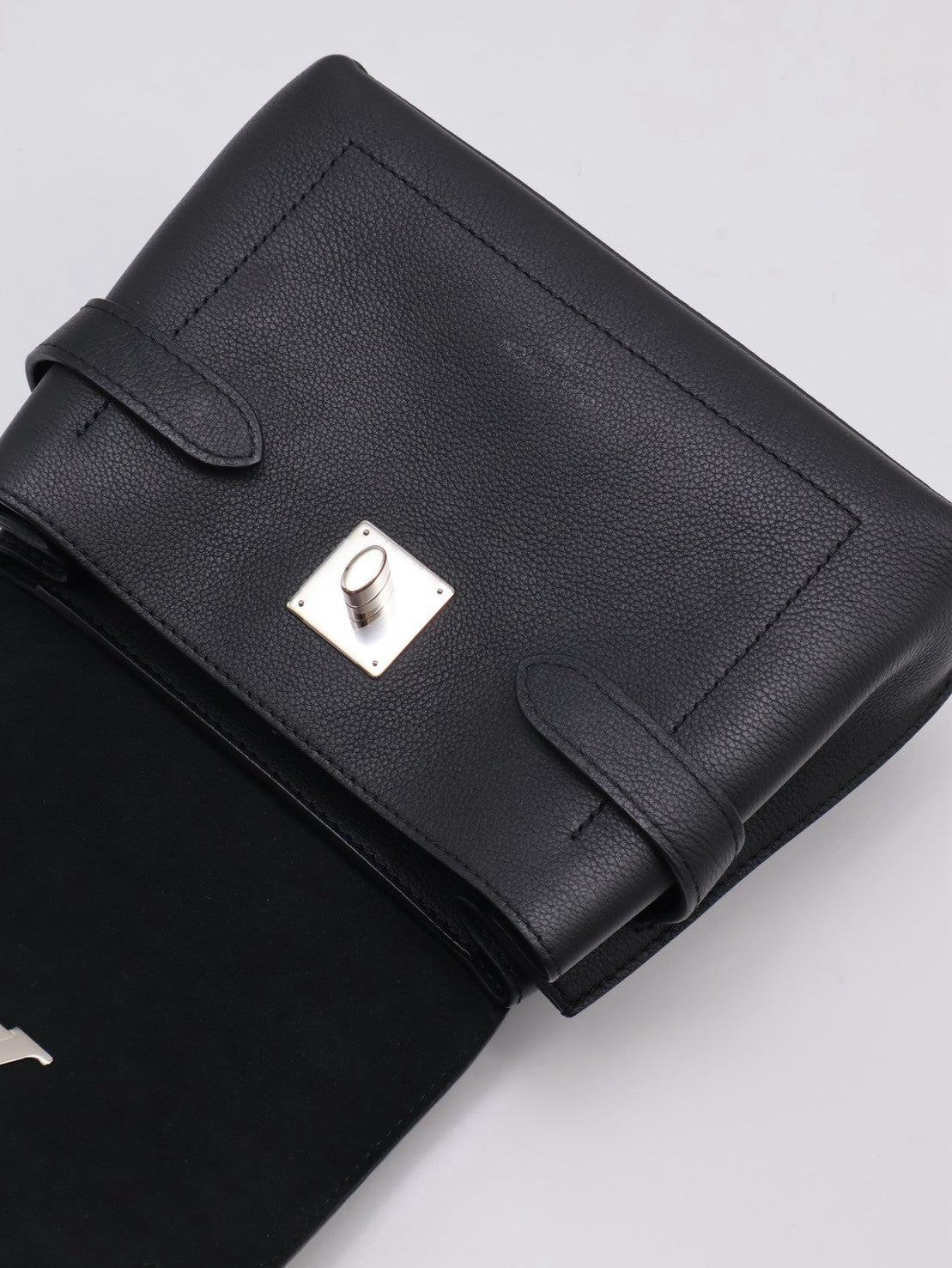 LOUIS VUITTON LockMe Ever - Mini黑銀