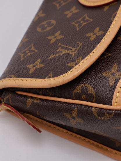 LOUIS VUITTON Diane法棍包 - 紫紅字母背帶