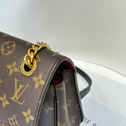 LOUIS VUITTON Passy郵差包