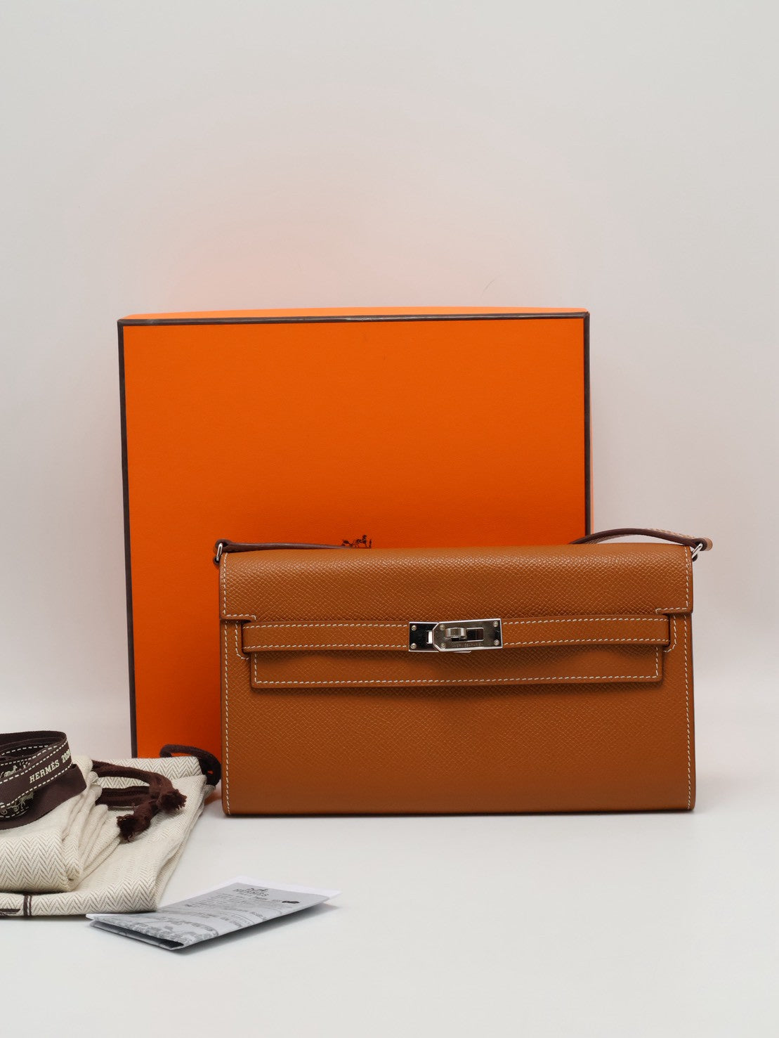 HERMES Kelly To Go - Gold 37 金棕銀 K