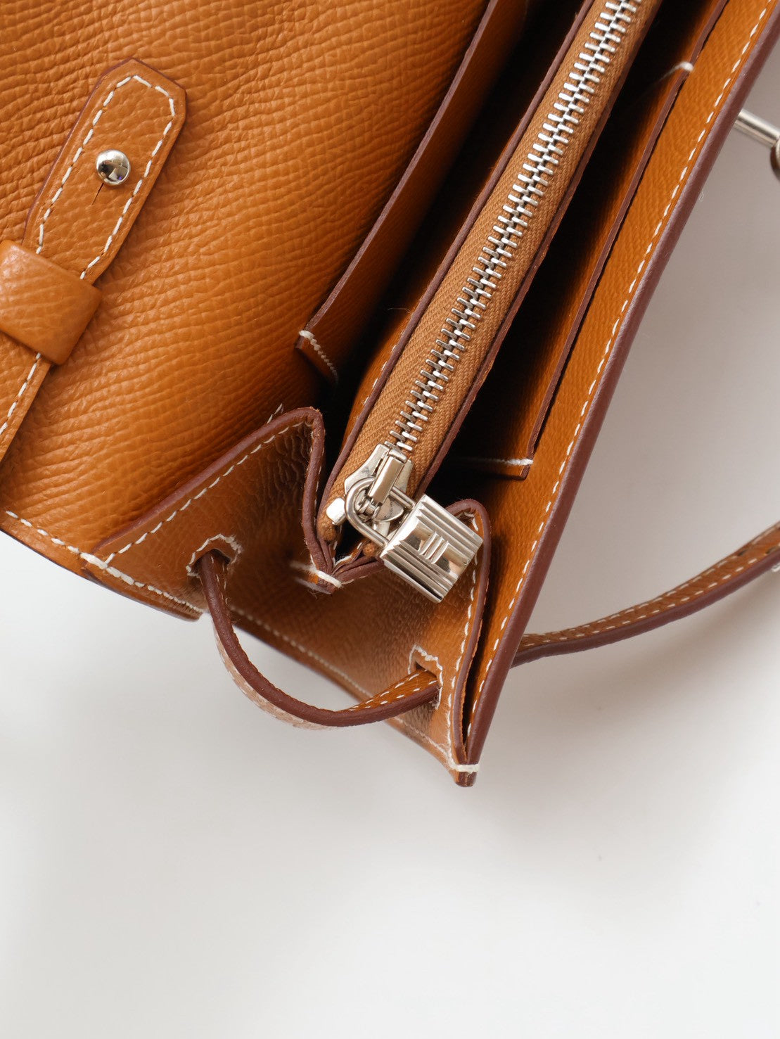 HERMES Kelly To Go - Gold 37 金棕銀 K