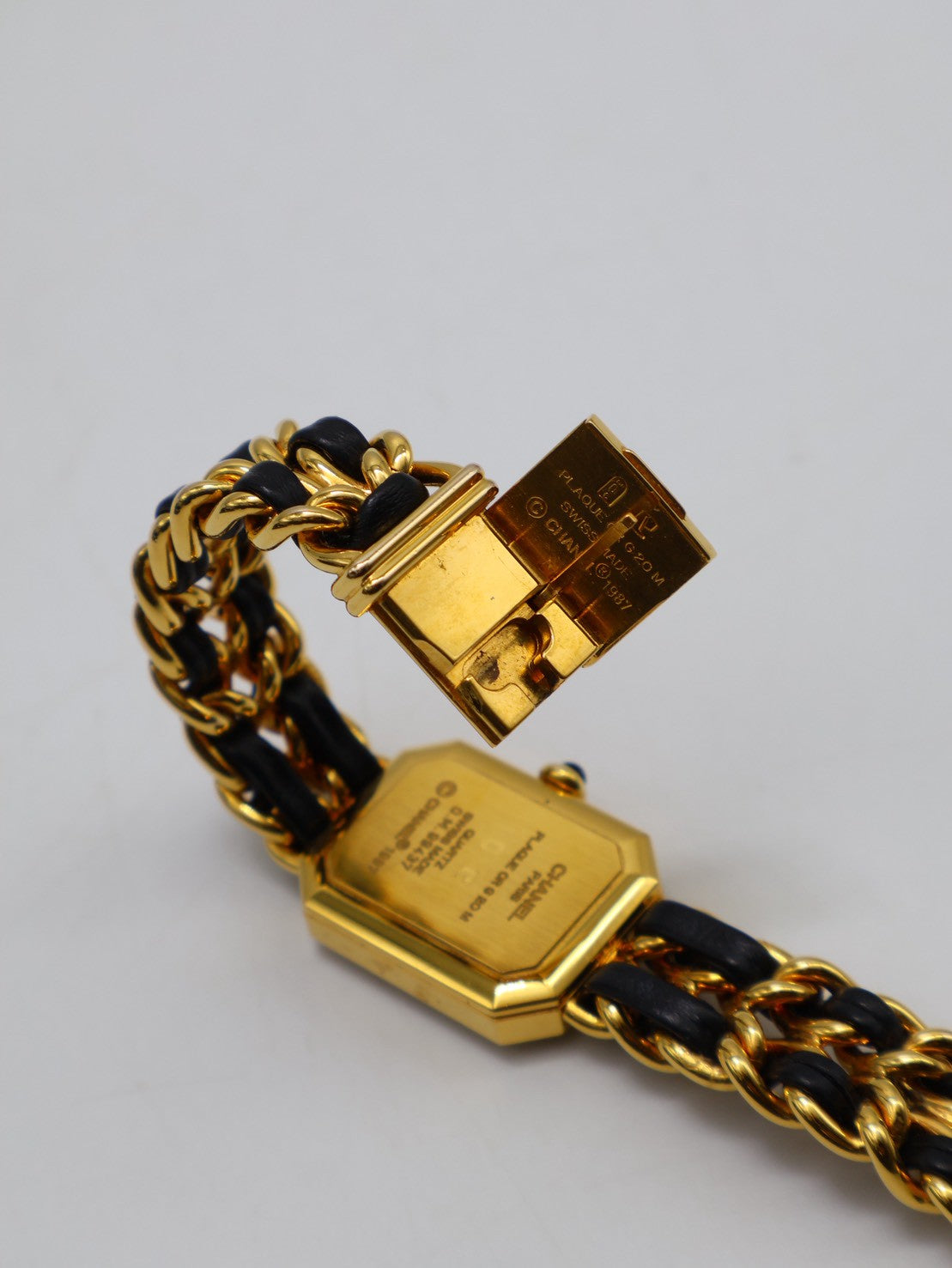 CHANEL 經典Premiers皮穿鍊方糖腕錶 - L黑金