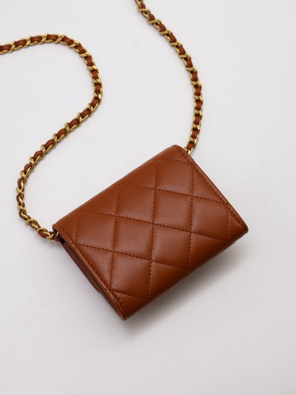 CHANEL 23A雙層小鍊包 - 焦糖棕金