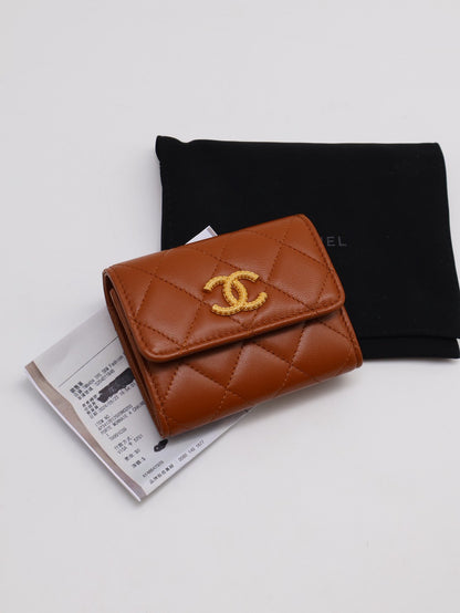 CHANEL 23A雙層小鍊包 - 焦糖棕金