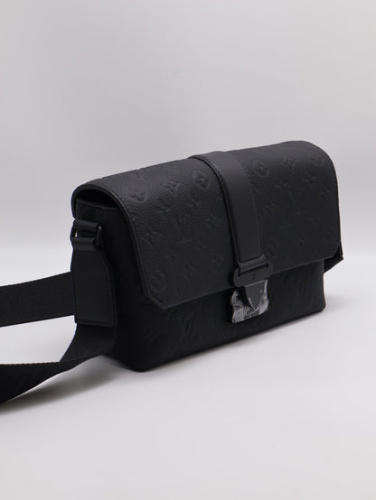 LOUIS VUITTON S-Cape 壓紋牛皮郵差包 - 黑