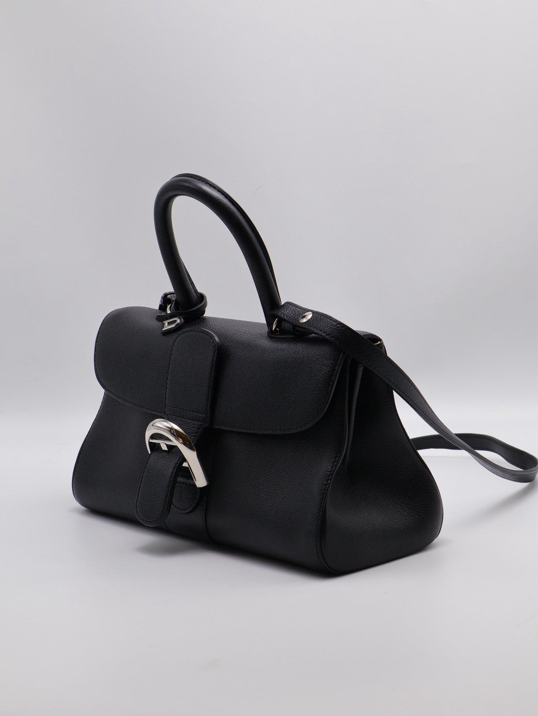 Delvaux East to west - 黑銀