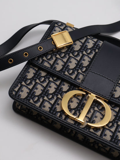 DIOR 30 Montaigne斜背包