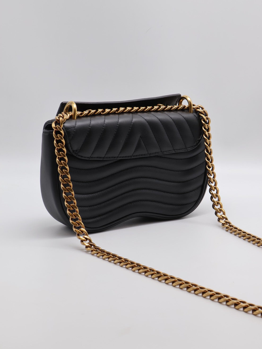 LOUIS VUITTON New mave - 彩色字母款