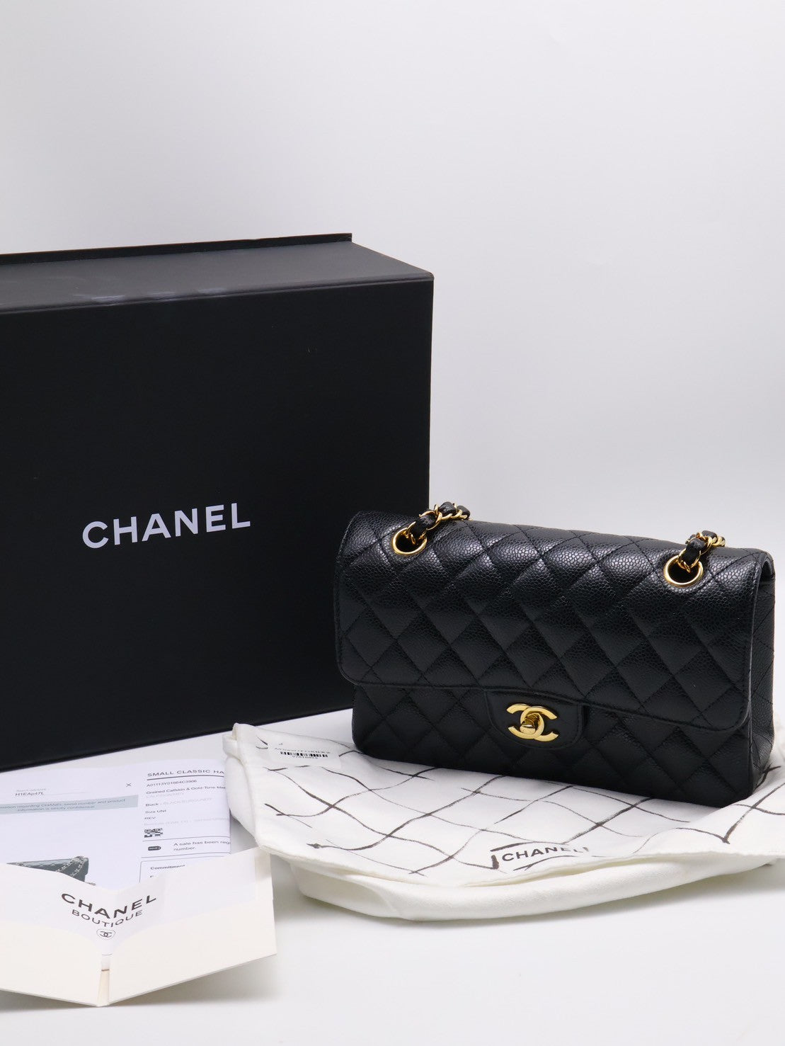 CHANEL 經典口蓋包 CF23 - 粒面牛皮黑金